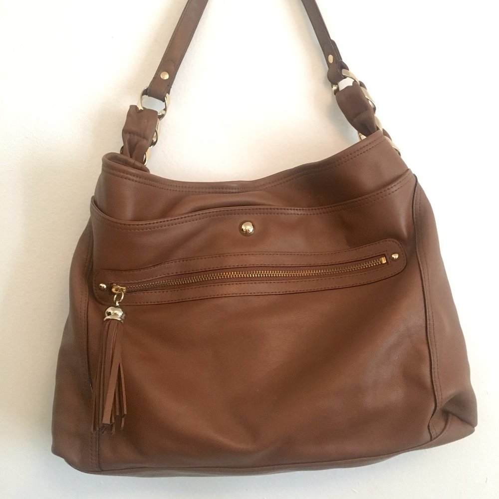 Tre Vero Kognac Leather Purse with Tassel Zip